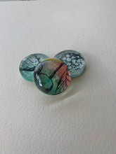 Load image into Gallery viewer, Spring Decorative Magnets in Green